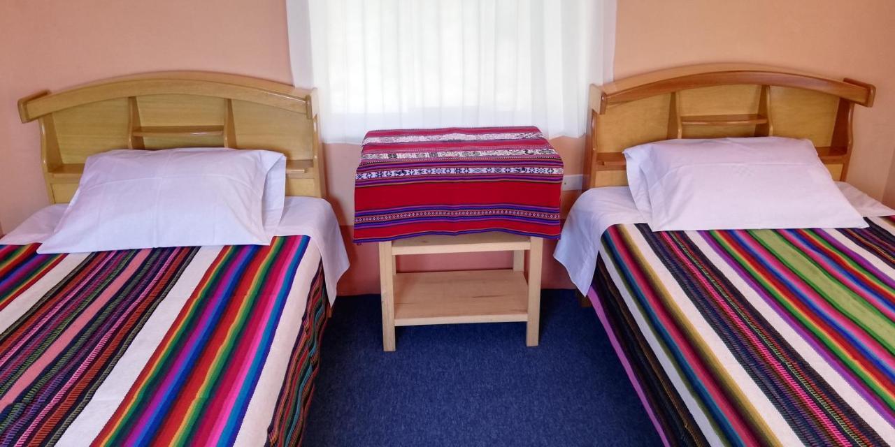 Taquile Hospedaje Mario Huillanopampa 部屋 写真