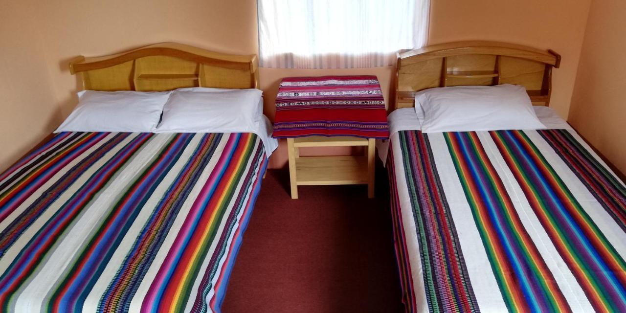 Taquile Hospedaje Mario Huillanopampa 部屋 写真