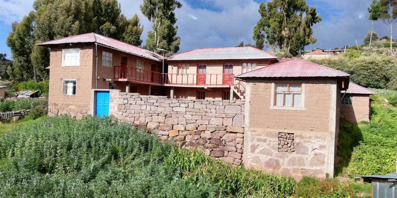 Taquile Hospedaje Mario Huillanopampa エクステリア 写真